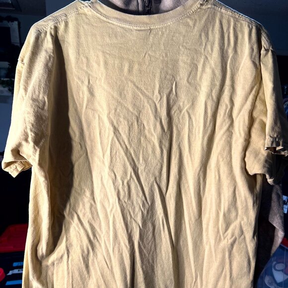 Gildan Cream 100% Cotton with Embroidered Chinese Text "Dream" SZ Lrg - Picture 5 of 5